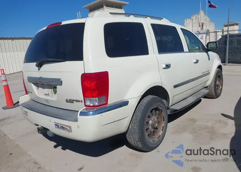 2009 Chrysler Aspen Limited из США, поврежденный, VIN 1A8HX58TJ9F710727